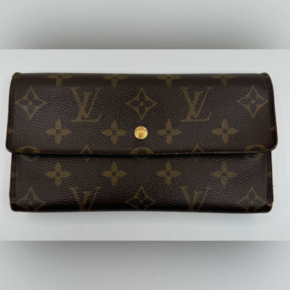 LV Monogram Snap Wallet